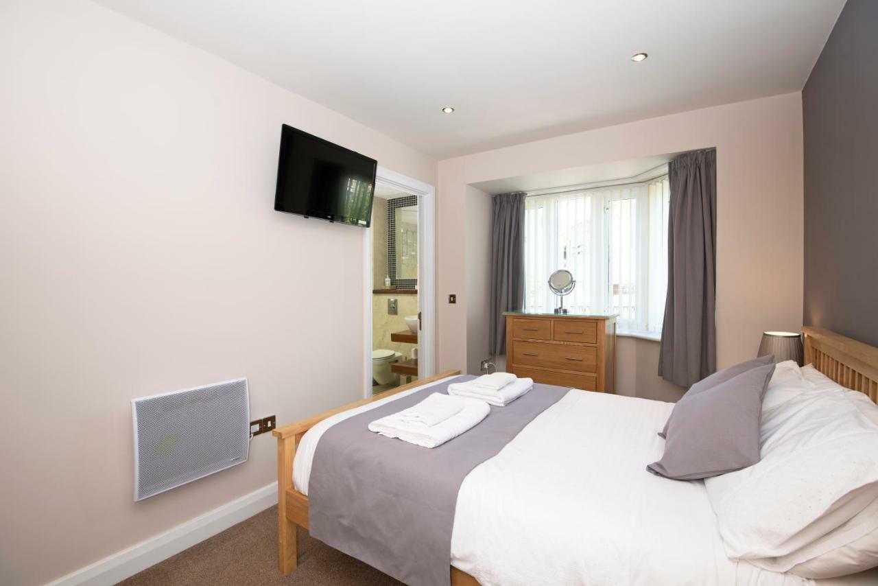 Riverview Apartment